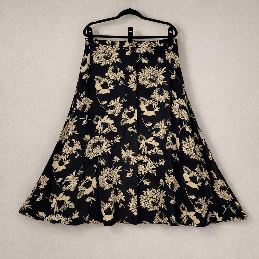 Vintage 90s Dark Floral Midi Skirt Size XL Button Pockets Rayon Dark Romantic